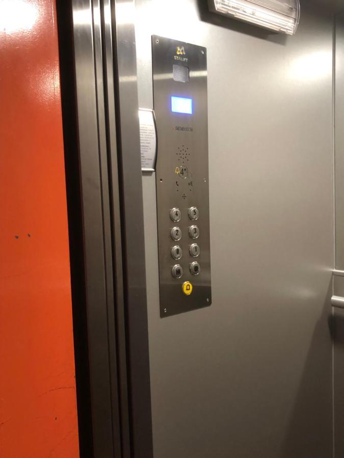 Appartement centre ville Tournai Extérieur photo